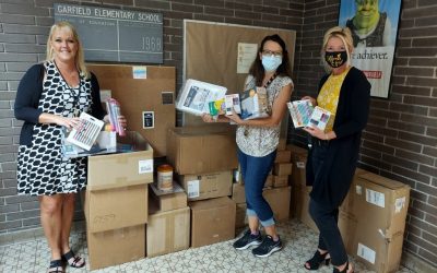 Foundation Delivers School Supplies to 15 School Districts in the Valley