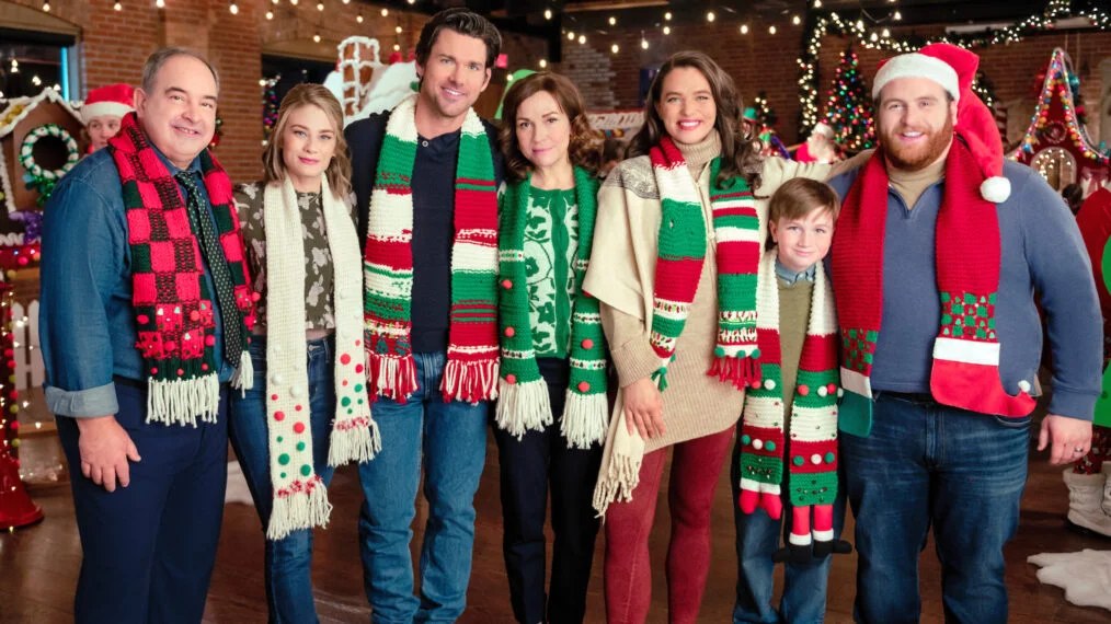 checkin-it-twice-hallmark-1014×570