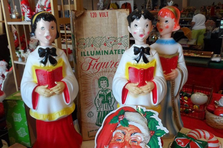 Midwest-Holiday-Antique-Show-Fz79jr