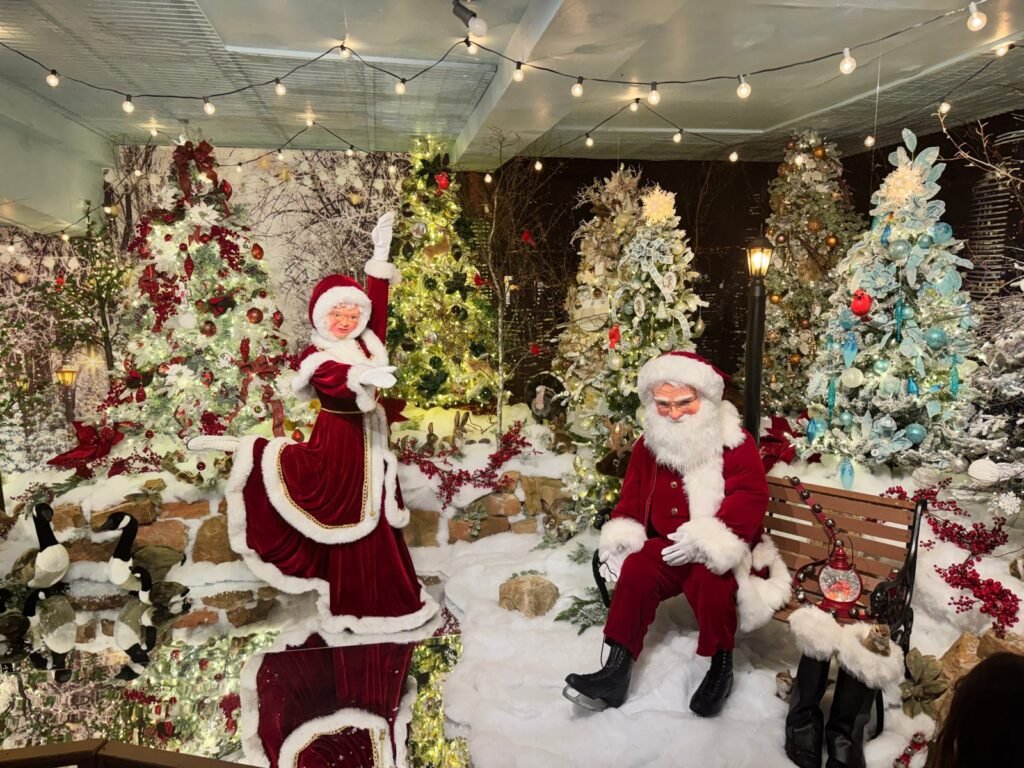 Kraynak’s Christmasland Is Open: A Free 300-Foot Christmas Wonderland in Hermitage, Pa. Animated Santa and Mrs. Claus on ice skates in a snowy scene at Kraynak’s Christmasland in Hermitage, Pa.